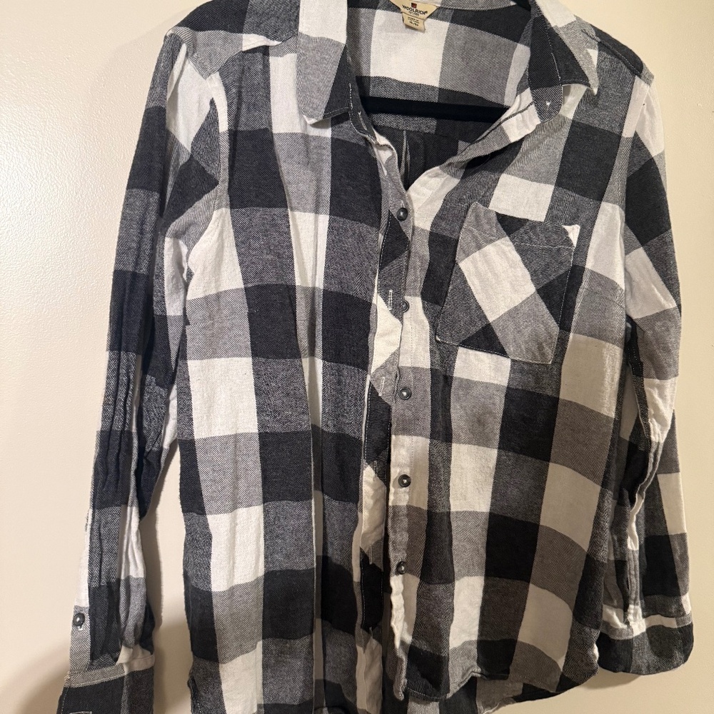 Woolrich Black/White Flannel Top